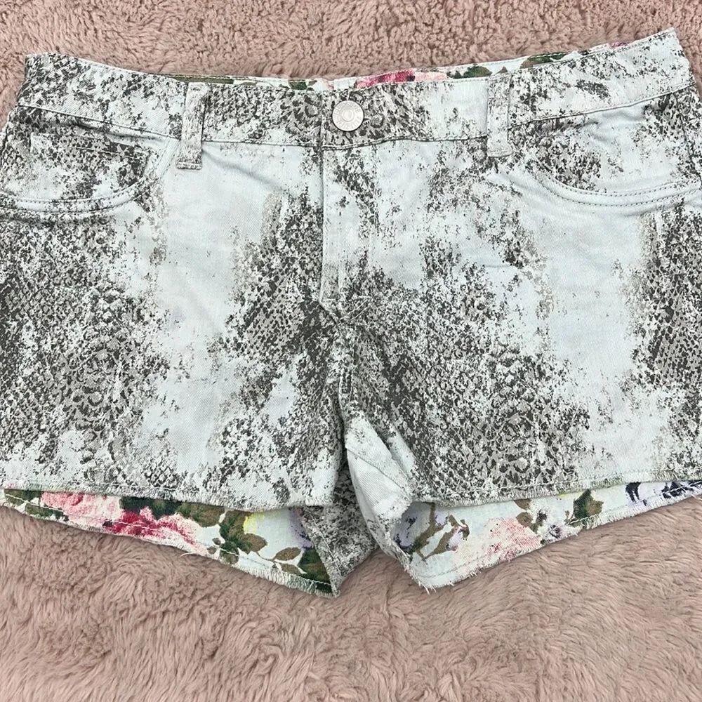 Flip Side size 13 reversible floral snake print shorts